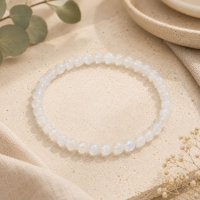 White Moonstone Armband 4 mm – Intuïtie & Innerlijke Balans